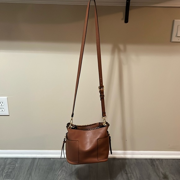 Cognac 2 in 1 Bag. Crossbody/Should/Handbag. 2 removable straps. - Picture 3 of 8